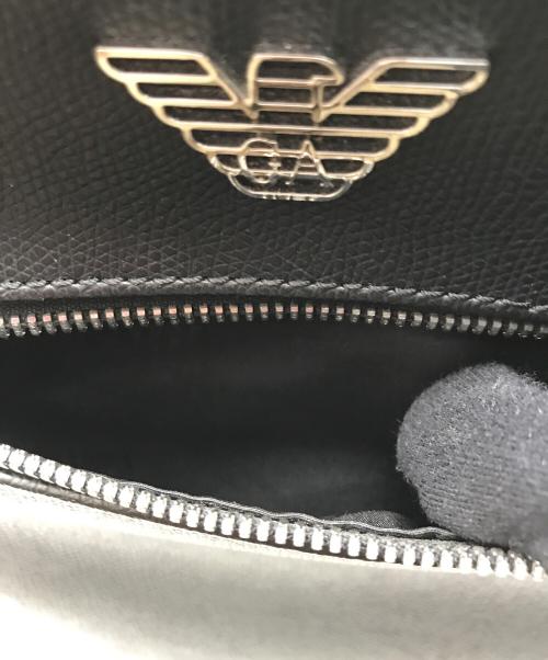EMPORIO ARMANI（エンポリオ アルマーニ）EMPORIO ARMANI (エンポリオアルマーニ) ショルダーバッグ ブラックの古着・服飾アイテム
