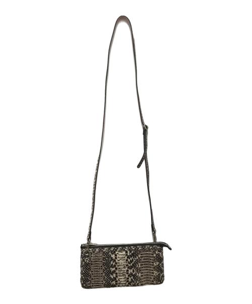 A.D.M.J.（エーディーエムジェイ）A.D.M.J. (エーディーエムジェイ) ショルダーポーチ ホワイト×ブラックの古着・服飾アイテム