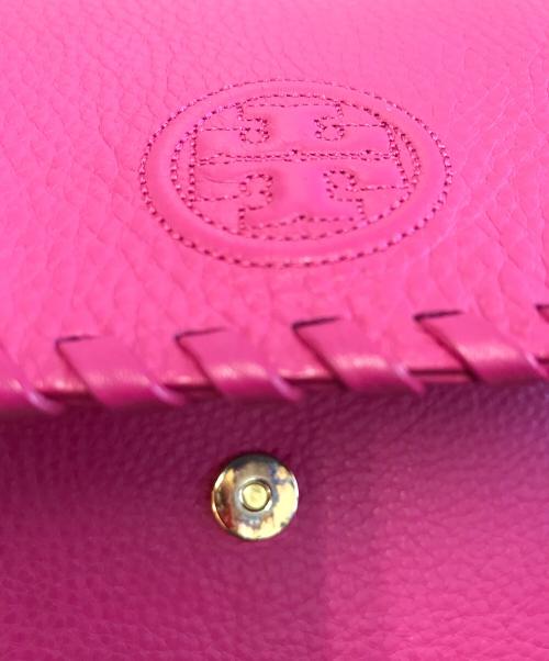 TORY BURCH（トリーバーチ）TORY BURCH (トリーバーチ) ショルダーバッグ ショッキングピンクの古着・服飾アイテム