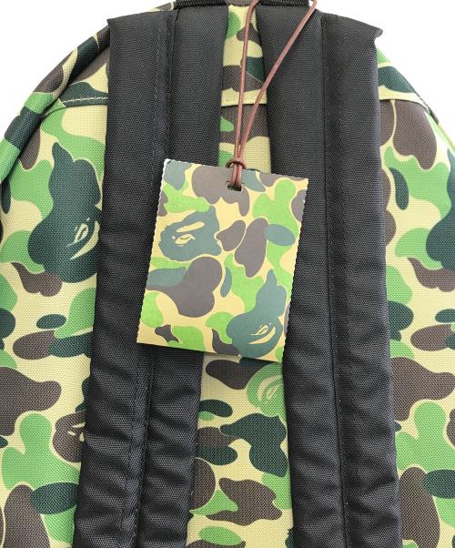 A BATHING APE（ア ベイシング エイプ）A BATHING APE (ア ベイシング エイプ) ABC CAMO DAY PACK グリーン 未使用品の古着・服飾アイテム