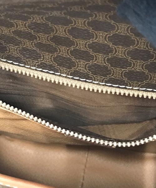 CELINE（セリーヌ）CELINE (セリーヌ) ショルダーバッグ ブラウンの古着・服飾アイテム