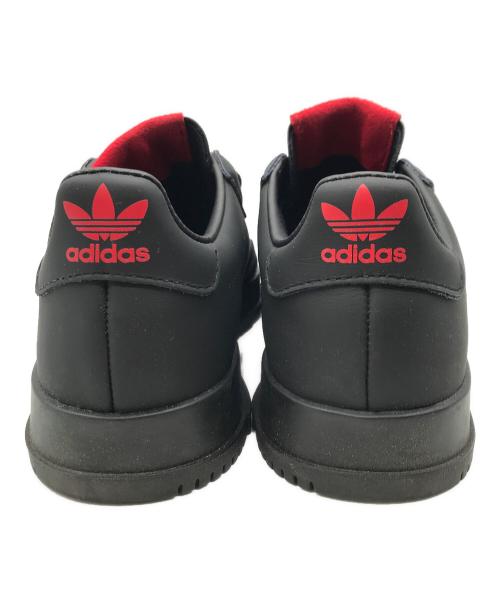 adidas（アディダス）adidas (アディダス) 424 on Fairfax (フォートゥーフォーオンフェアファックス) スニーカー ブラック×レッド サイズ:26の古着・服飾アイテム