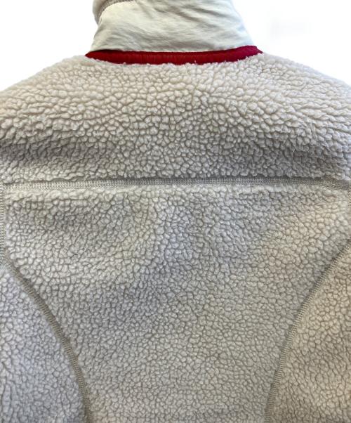 Patagonia（パタゴニア）Patagonia (パタゴニア) ジャケット ホワイト サイズ:XSの古着・服飾アイテム