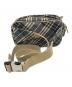 BURBERRY BLUE LABEL (バーバリーロンドンブルーレーベル) ウエストバッグ ブラック×ベージュ：12000円