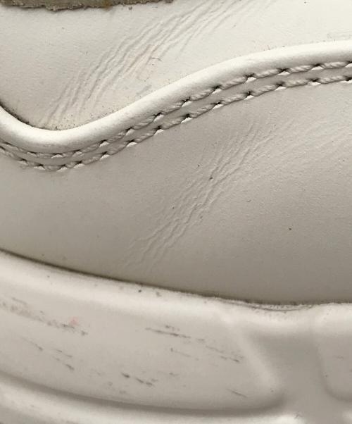 GUCCI（グッチ）GUCCI (グッチ) ロゴプリントスニーカー ベージュ サイズ:37の古着・服飾アイテム