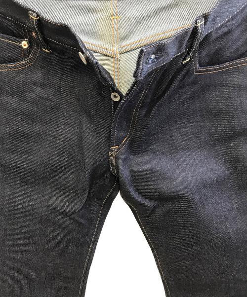 IRON HEART（アイアンハート）IRON HEART (アイアンハート) デニムパンツ インディゴ サイズ:W36×L34 未使用品の古着・服飾アイテム