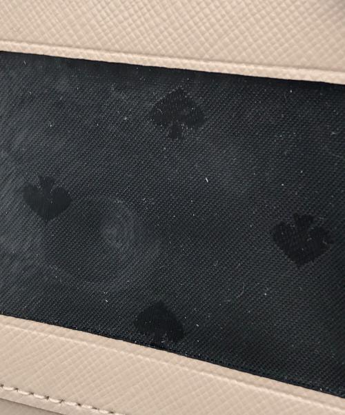 Kate Spade（ケイトスペード）Kate Spade (ケイトスペード) 2つ折り財布 ブラック×アイボリーの古着・服飾アイテム