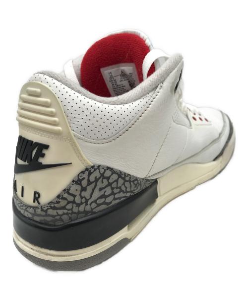 NIKE（ナイキ）NIKE (ナイキ) ハイカットスニーカー ホワイト サイズ:28の古着・服飾アイテム