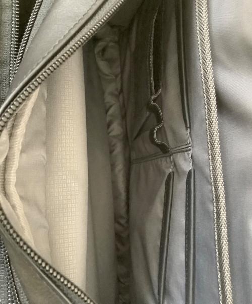 TUMI（トゥミ）TUMI (トゥミ) ブリーフケース ブラックの古着・服飾アイテム