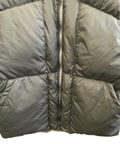 RockyMountainFeatherBed（ロッキーマウンテンフェザーベッド）RockyMountainFeatherBed (ロッキーマウンテンフェザーベッド) GT DOWN JACKET グリーン サイズ:42の古着・服飾アイテム