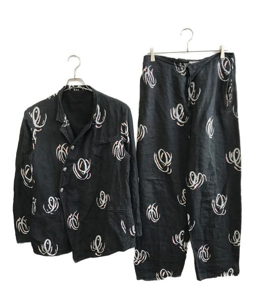 EMPORIO ARMANI（エンポリオアルマーニ）EMPORIO ARMANI (エンポリオアルマーニ) セットアップ ブラック×ピンク サイズ:トップス：46　パンツ：48の古着・服飾アイテム