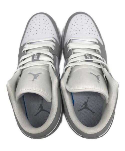 NIKE（ナイキ）NIKE (ナイキ) ローカットスニーカー ホワイト×グレー サイズ:26.5の古着・服飾アイテム