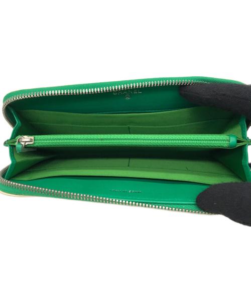 CHANEL（シャネル）CHANEL (シャネル) パンチングエラウンドファスナー ベージュの古着・服飾アイテム