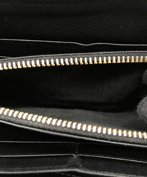 PRADA（プラダ）PRADA (プラダ) ラウンドファスナー財布 ブラックの古着・服飾アイテム