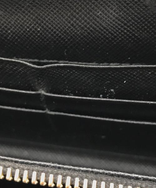 PRADA（プラダ）PRADA (プラダ) ラウンドファスナー財布 ブラックの古着・服飾アイテム