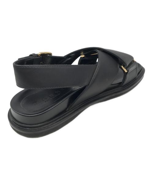 MARNI（マルニ）MARNI (マルニ) クロスストラップサンダル ブラック サイズ:38の古着・服飾アイテム