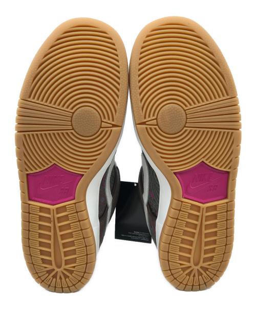 NIKE（ナイキ）NIKE (ナイキ) スニーカー ブラウン サイズ:27.5 未使用品の古着・服飾アイテム