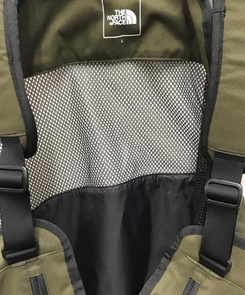 THE NORTH FACE（ザ ノース フェイス）THE NORTH FACE (ザ ノース フェイス) ギアメッシュベスト カーキ サイズ:Lの古着・服飾アイテム