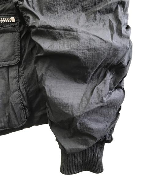 DIESEL（ディーゼル）DIESEL (ディーゼル) リバーシブルダウンジャケット ブラック サイズ:Mの古着・服飾アイテム