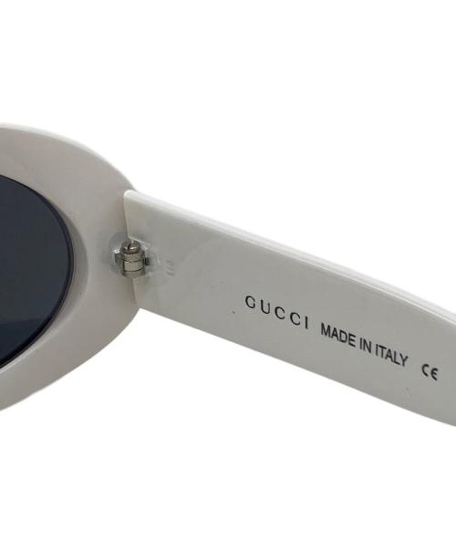 GUCCI（グッチ）GUCCI (グッチ) サングラス ホワイト×ブラック サイズ:54□22の古着・服飾アイテム