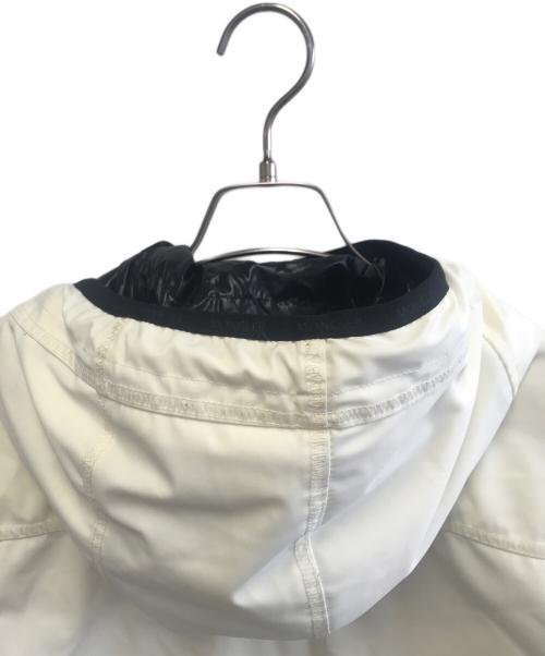 MONCLER（モンクレール）MONCLER (モンクレール) ダウンジャケット ホワイト サイズ:1の古着・服飾アイテム