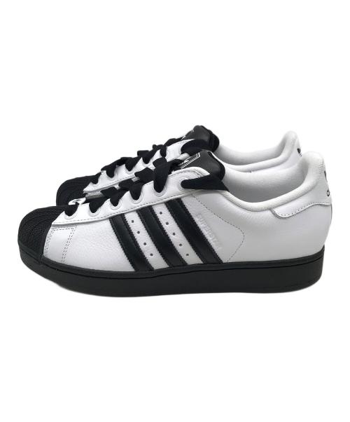 adidas（アディダス）adidas (アディダス) ローカットスニーカー ホワイト×ブラック サイズ:28.5の古着・服飾アイテム