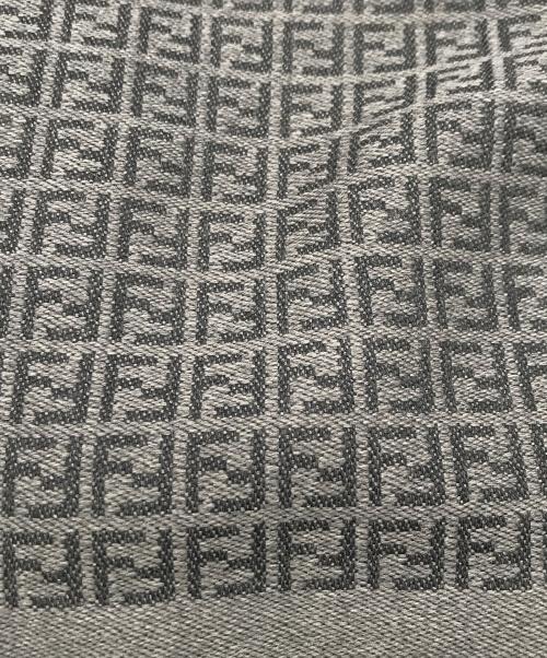 FENDI（フェンディ）FENDI (フェンディ) ウールマフラー グレー×ブラックの古着・服飾アイテム