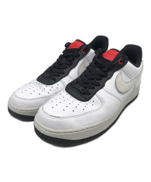 NIKE（ナイキ）NIKE (ナイキ) ローカットスニーカー White/Chile Red サイズ:28.5の古着・服飾アイテム