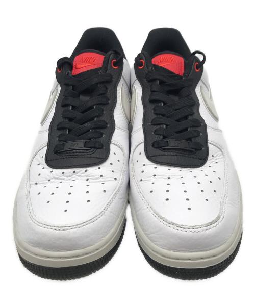 NIKE（ナイキ）NIKE (ナイキ) ローカットスニーカー White/Chile Red サイズ:28.5の古着・服飾アイテム