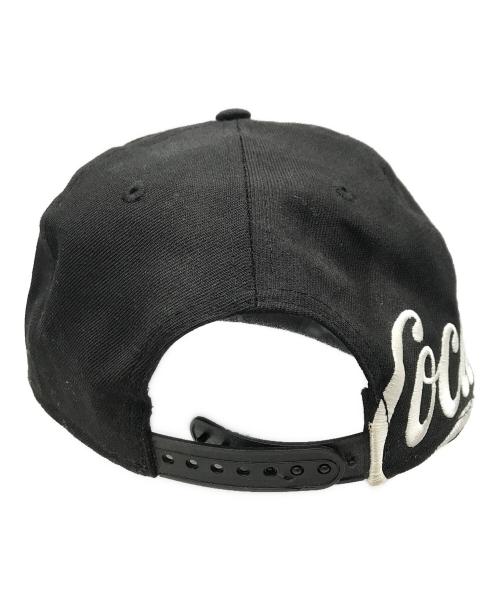 F.C.R.B.（エフシーレアルブリストル）F.C.R.B. (エフシーレアルブリストル) New Era (ニューエラ) Coca Cola (コカコーラ) キャップ ブラックの古着・服飾アイテム