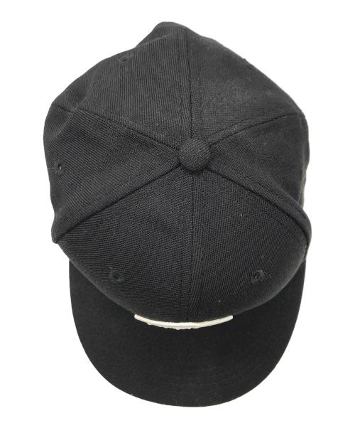 F.C.R.B.（エフシーレアルブリストル）F.C.R.B. (エフシーレアルブリストル) New Era (ニューエラ) Coca Cola (コカコーラ) キャップ ブラックの古着・服飾アイテム