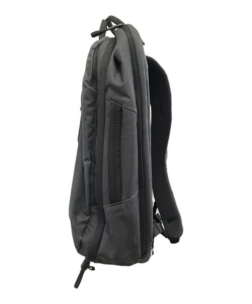 THULE（スーリー）THULE (スーリー) デイパック グレーの古着・服飾アイテム