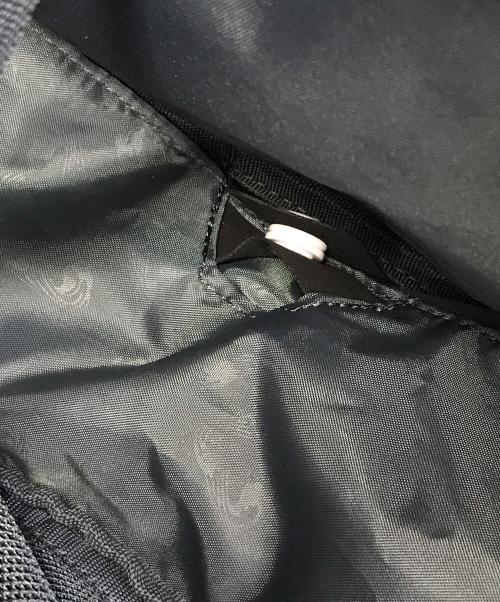 THULE（スーリー）THULE (スーリー) デイパック グレーの古着・服飾アイテム