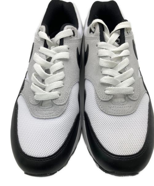 NIKE（ナイキ）NIKE (ナイキ) スニーカー ホワイト×ブラック サイズ:8の古着・服飾アイテム