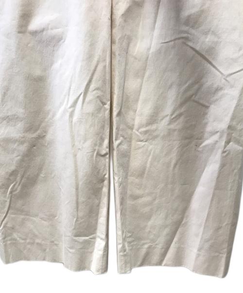 Salvatore Ferragamo（サルヴァトーレ フェラガモ）Salvatore Ferragamo (サルヴァトーレ フェラガモ) ワイドパンツ アイボリー サイズ:US 6の古着・服飾アイテム