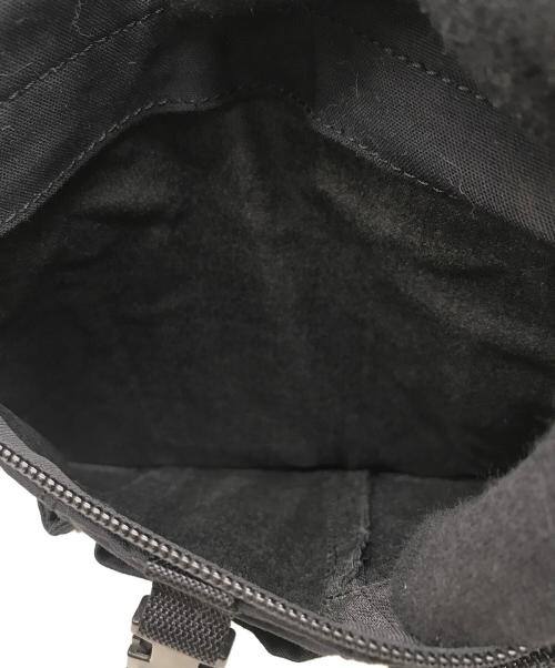 PORTER（ポーター）PORTER (ポーター) タクティカルボディバッグ ブラックの古着・服飾アイテム