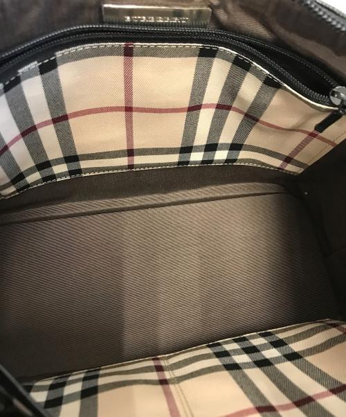 BURBERRY（バーバリー）BURBERRY (バーバリー) ハンドバッグ ブラックの古着・服飾アイテム