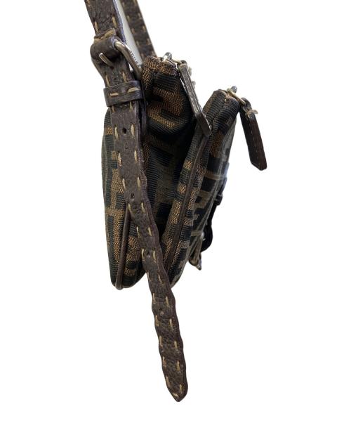 FENDI（フェンディ）FENDI (フェンディ) ショルダーポーチ ブラウン×ベージュの古着・服飾アイテム