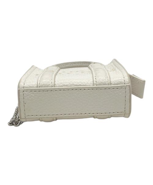 MARC JACOBS（マークジェイコブス）MARC JACOBS (マークジェイコブズ) チャーム アイボリーの古着・服飾アイテム