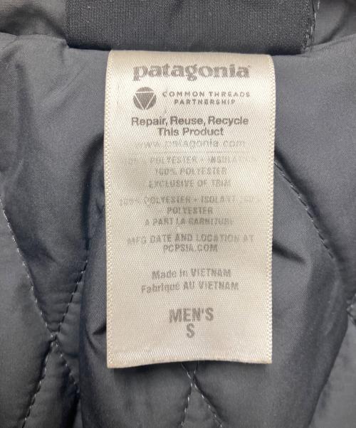 Patagonia（パタゴニア）Patagonia (パタゴニア) フーデッドジャケット ブラック サイズ:Sの古着・服飾アイテム