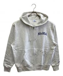 MoMA×Champion REVERSE WEAVE（モマ×チャンピオン リバース ウィーブ）の古着「ジップパーカー」｜ライトグレー