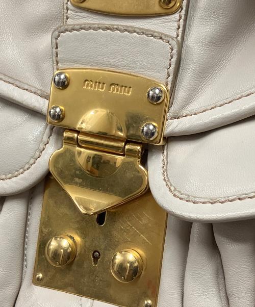 MIU MIU（ミュウミュウ）MIU MIU (ミュウミュウ) 2WAYバッグ ベージュの古着・服飾アイテム