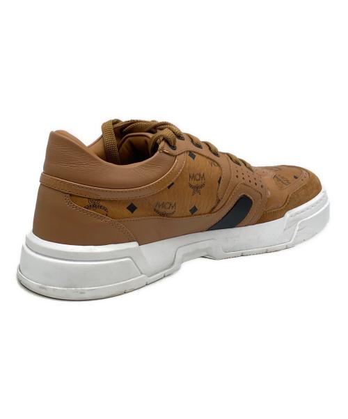 MCM（エムシーエム）MCM (エムシーエム) ロートップスニーカー ブラウン サイズ:42の古着・服飾アイテム