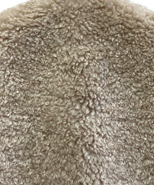 HYKE（ハイク）HYKE (ハイク) フエィクファーベスト ベージュ サイズ:OSFAの古着・服飾アイテム