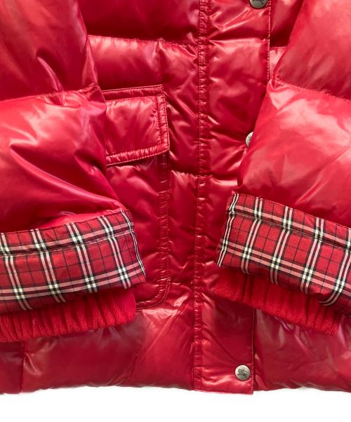 BURBERRY BLUE LABEL（バーバリーロンドンブルーレーベル）BURBERRY BLUE LABEL (バーバリーロンドンブルーレーベル) ダウンジャケット レッド サイズ:38の古着・服飾アイテム
