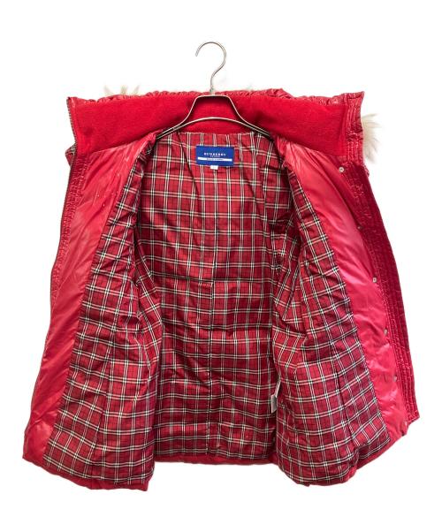 BURBERRY BLUE LABEL（バーバリーロンドンブルーレーベル）BURBERRY BLUE LABEL (バーバリーロンドンブルーレーベル) ダウンジャケット レッド サイズ:38の古着・服飾アイテム