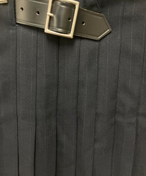 COMME des GARCONS（コムデギャルソン）COMME des GARCONS (コムデギャルソン) プリーツミニスカート ネイビー サイズ:XSの古着・服飾アイテム