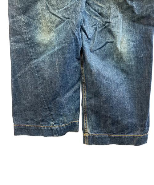 Vivienne Westwood（ヴィヴィアンウエストウッド）Vivienne Westwood (ヴィヴィアンウエストウッド) クロップドデニムパンツ インディゴ サイズ:44の古着・服飾アイテム