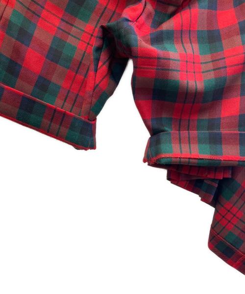 COMME des GARCONS HOMME PLUS（コムデギャルソンオムプリュス）COMME des GARCONS HOMME PLUS (コムデギャルソンオムプリュス) ショーツ ハーフパンツ レッド×グリーン サイズ:SSの古着・服飾アイテム