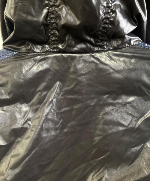 DUVETICA（デュベティカ）DUVETICA (デュベティカ) ダウンジャケット ブラック×ネイビー サイズ:46の古着・服飾アイテム